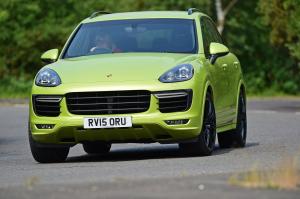 Porsche Cayenne GTS 2014 года (UK)